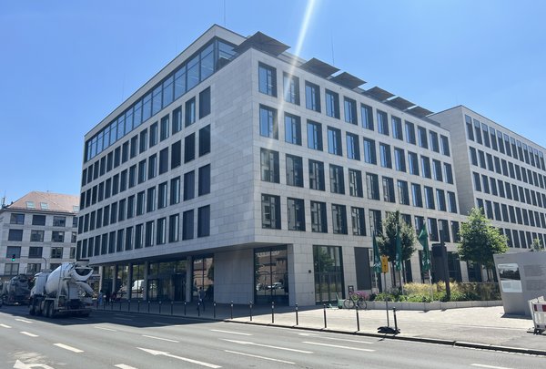 Gebäude der AOK Bayern Direktion Nürnberg